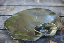 Load image into Gallery viewer, Oyster Platter, Charcoal black
